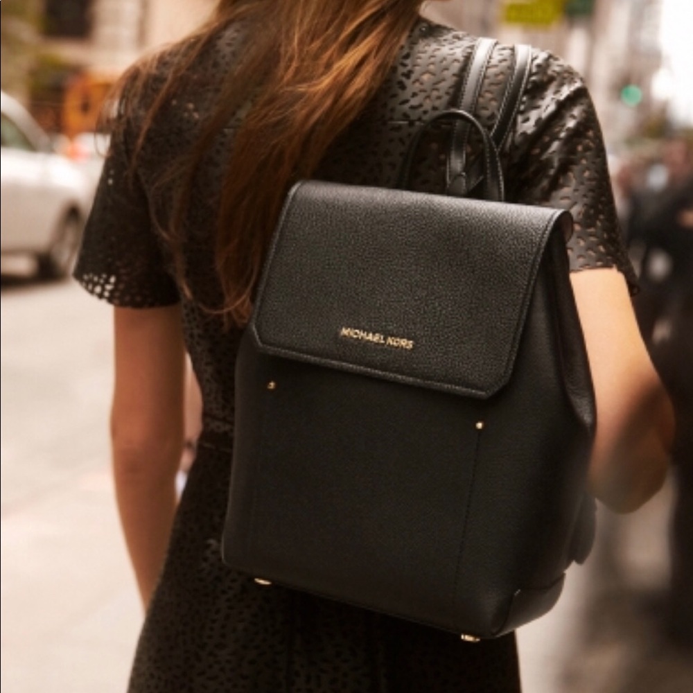 Michael Kors Hayes backpack&wallet weekend sale - Picture 2 of 8